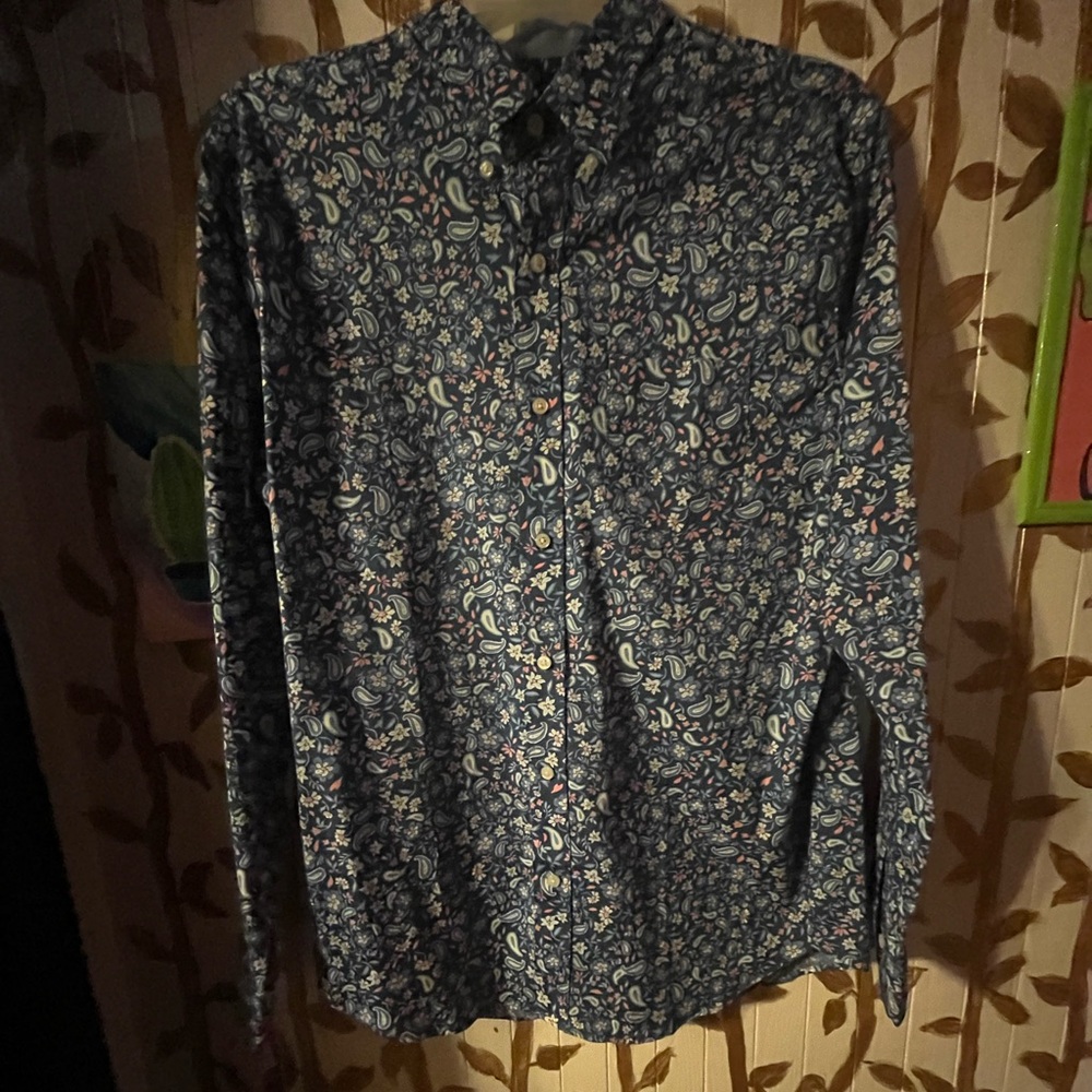 Crown & Ivy Classic Fit Floral Shirt